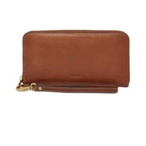 NWT Fossil large zip wallet